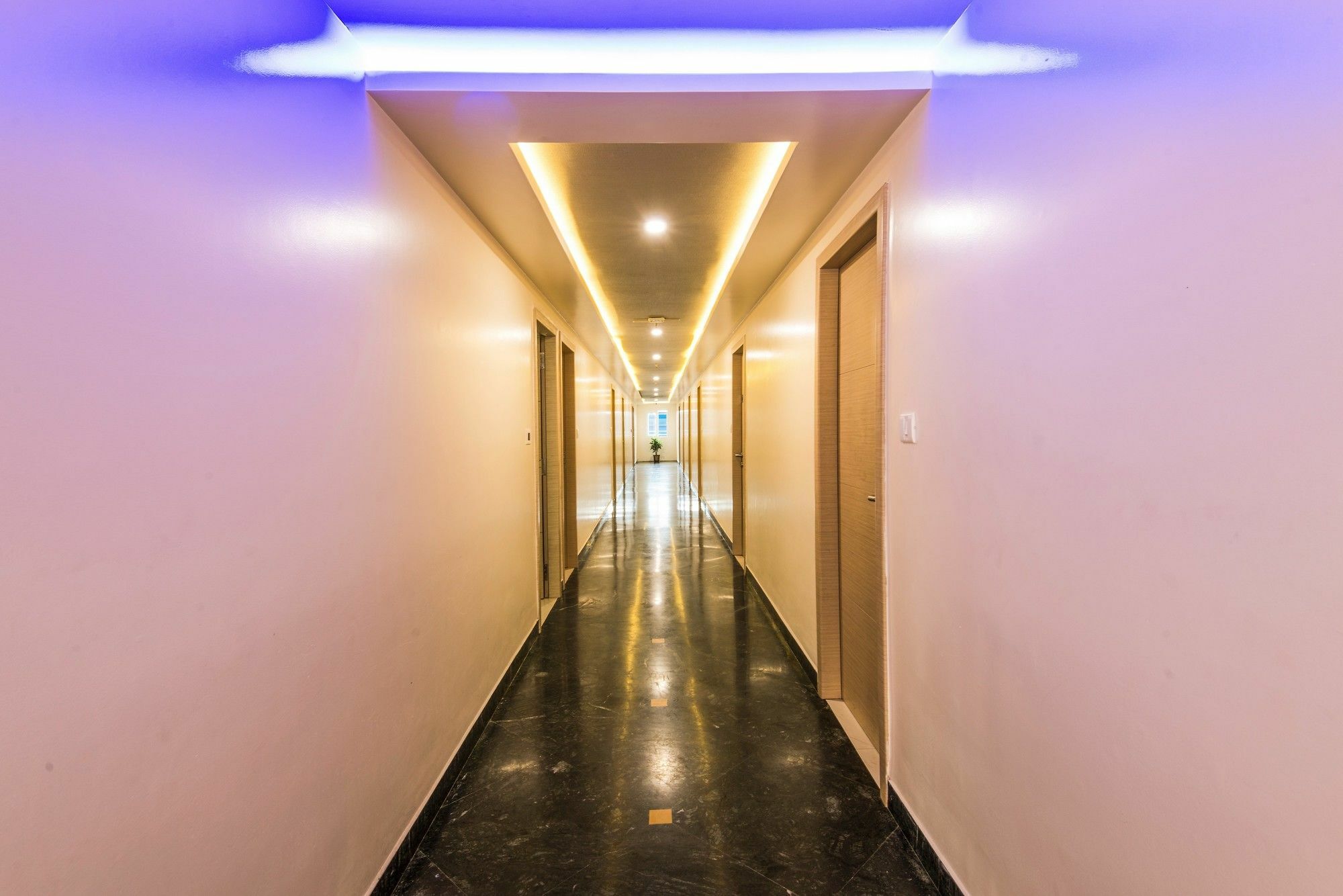 Hotel Fabhotel Prime Arunaachalaa Residency